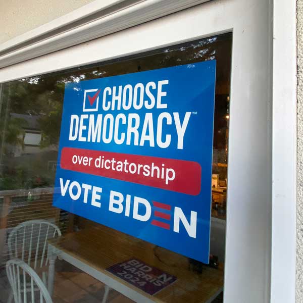 Choose Democracy over Dictatorship Yard Sign